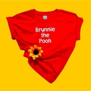 Put your child’s name on a Winnie the Pooh Red T-shirt